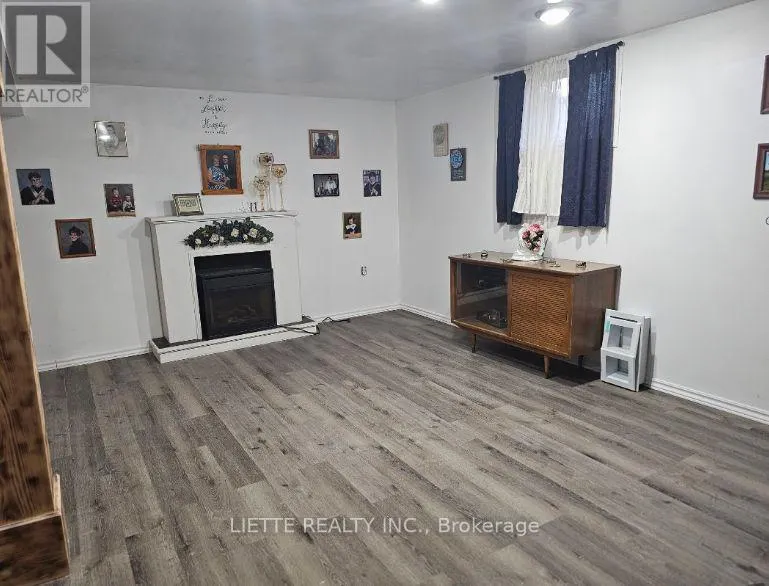823 BEDFORD STREET