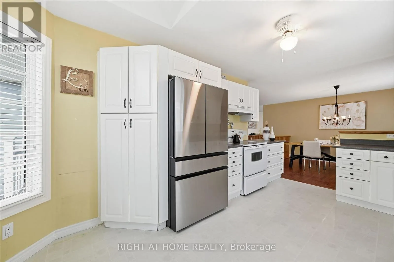 111 GRACEHILL CRESCENT