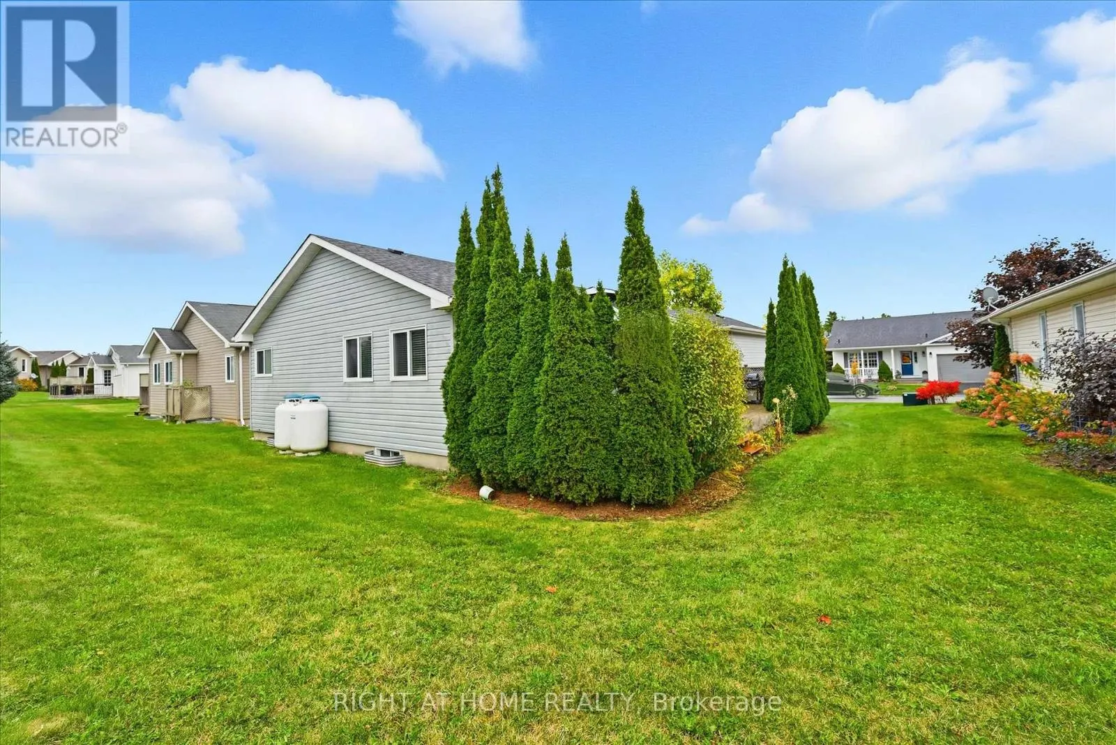 111 GRACEHILL CRESCENT