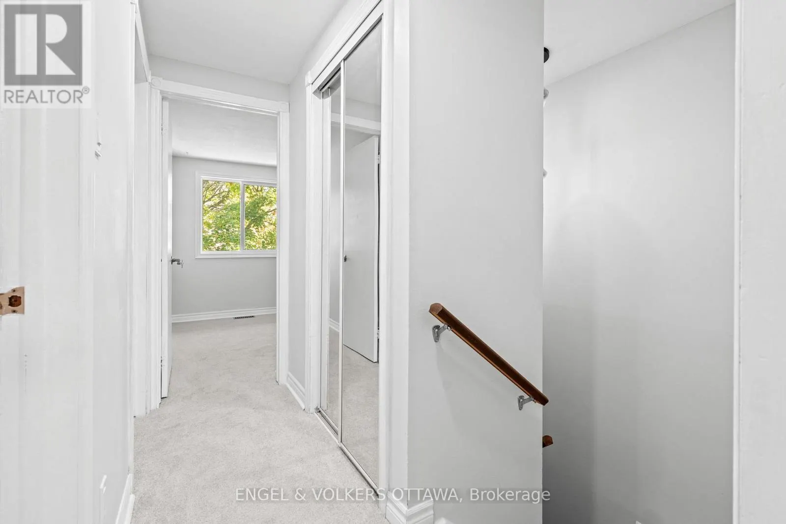 1540 MIMOSA AVENUE
