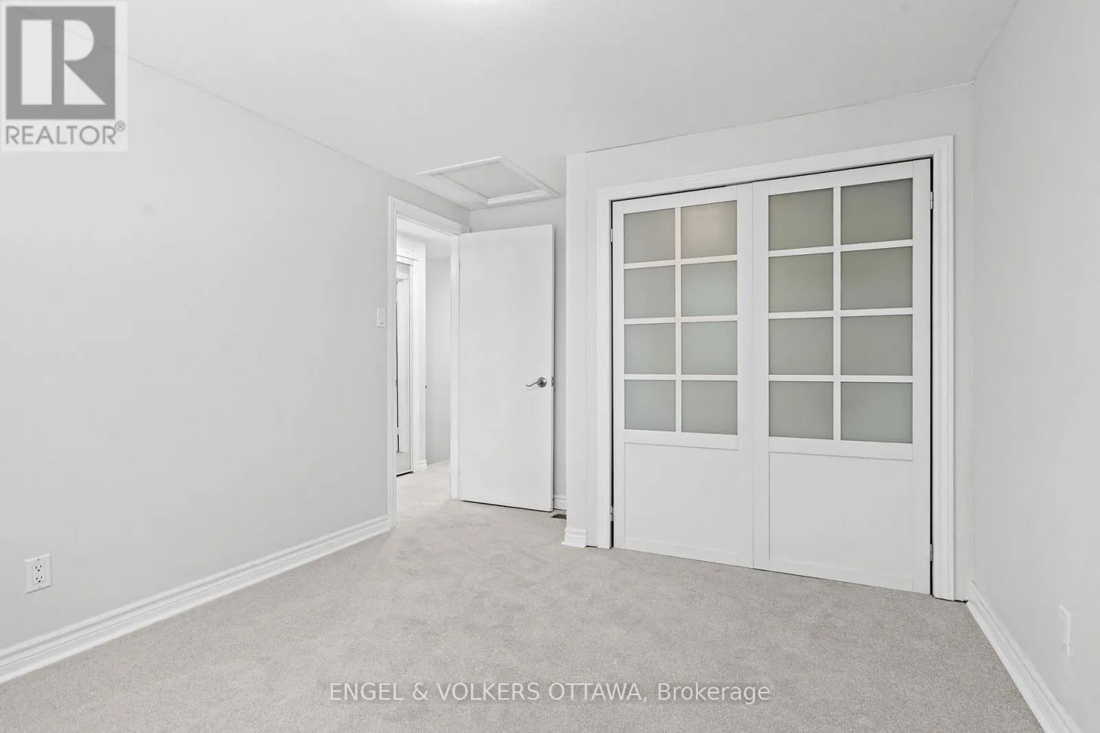 1540 MIMOSA AVENUE