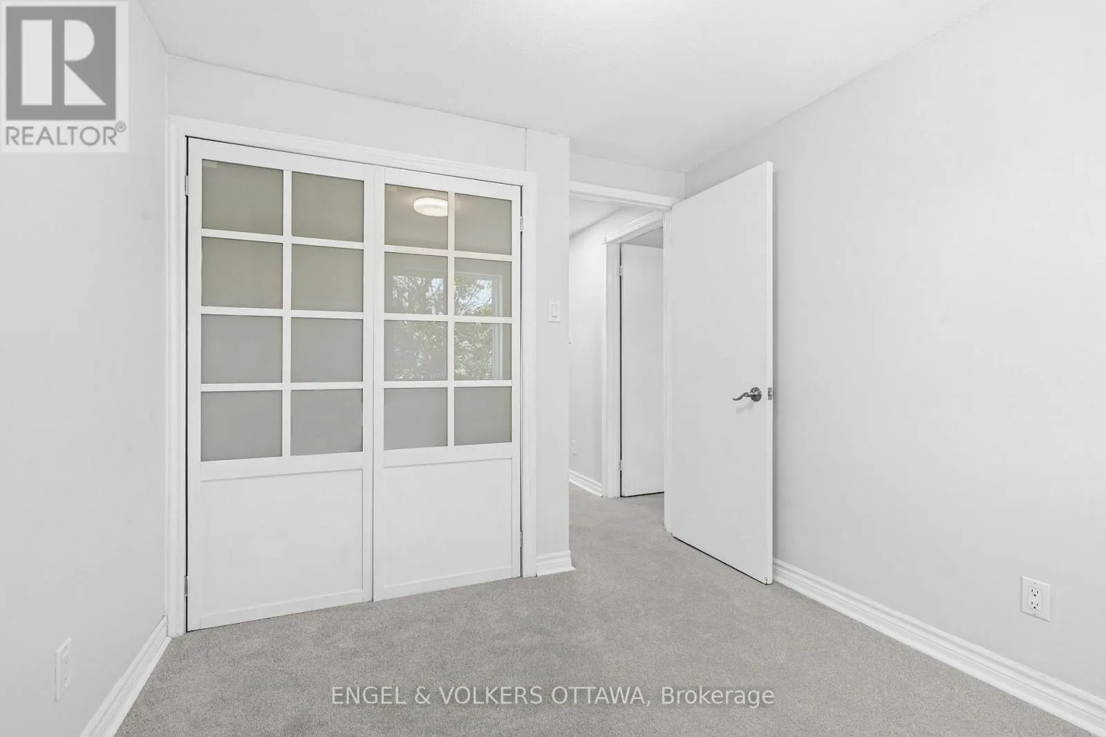 1540 MIMOSA AVENUE