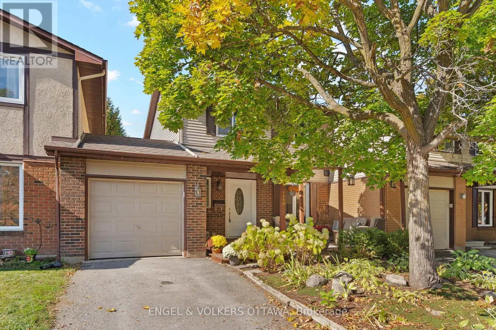 1540 MIMOSA AVENUE