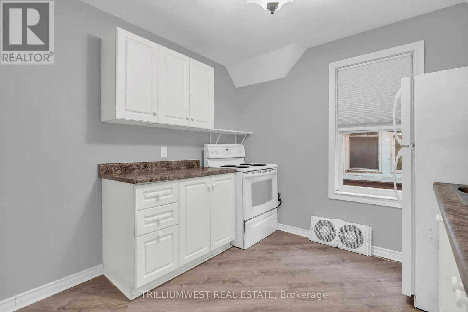 UPPER - 63 HIGHLAND ROAD