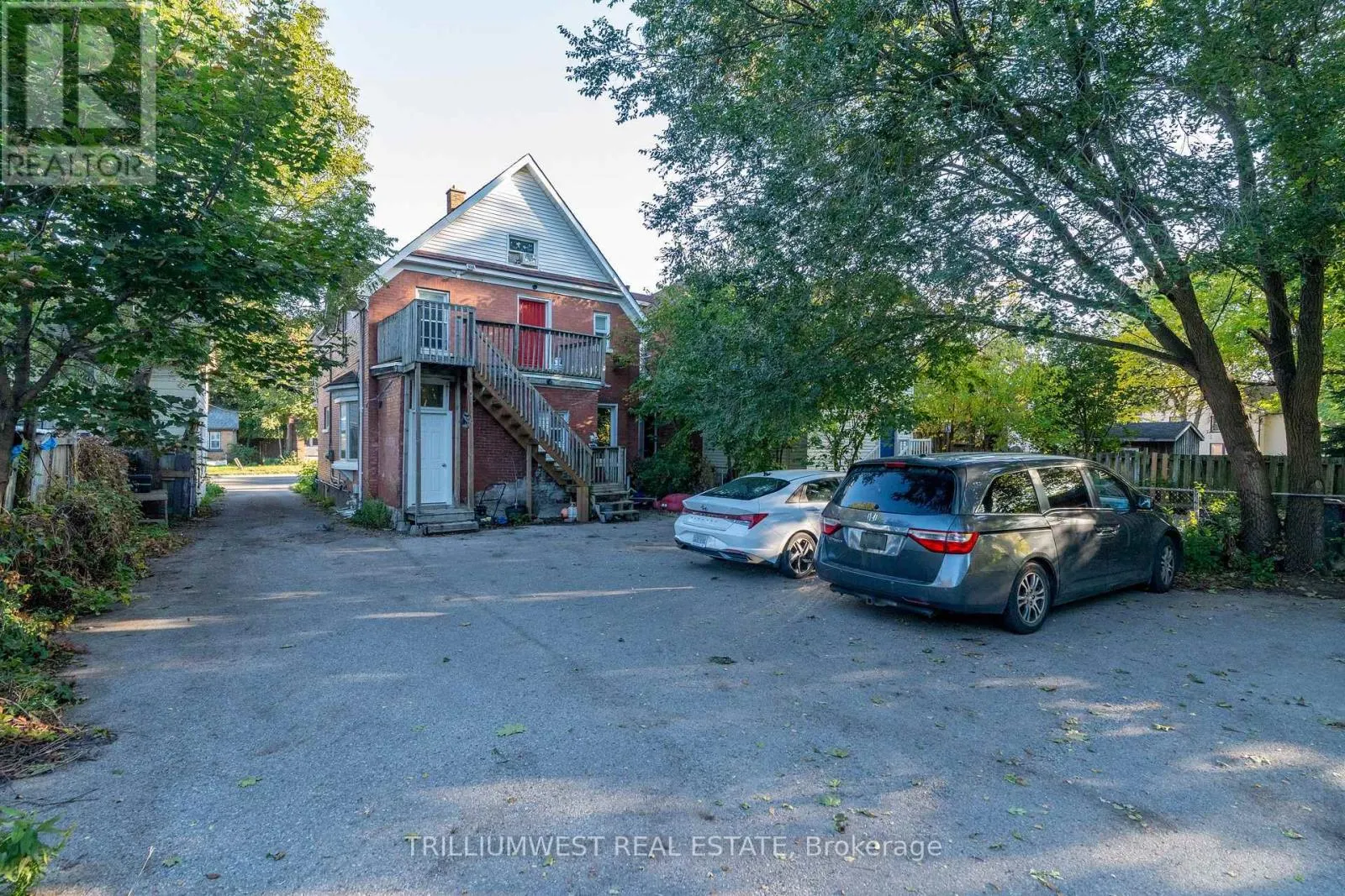 UPPER - 63 HIGHLAND ROAD
