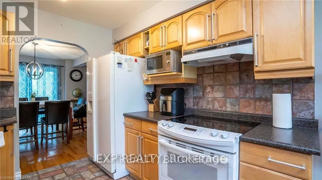53-1460 SINGLETON ROAD