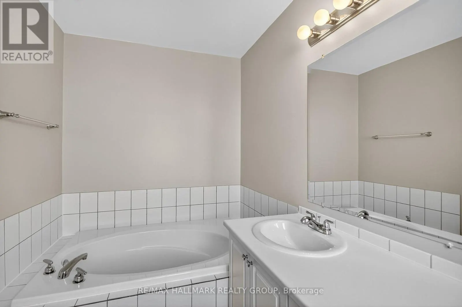 1243 KLONDIKE ROAD