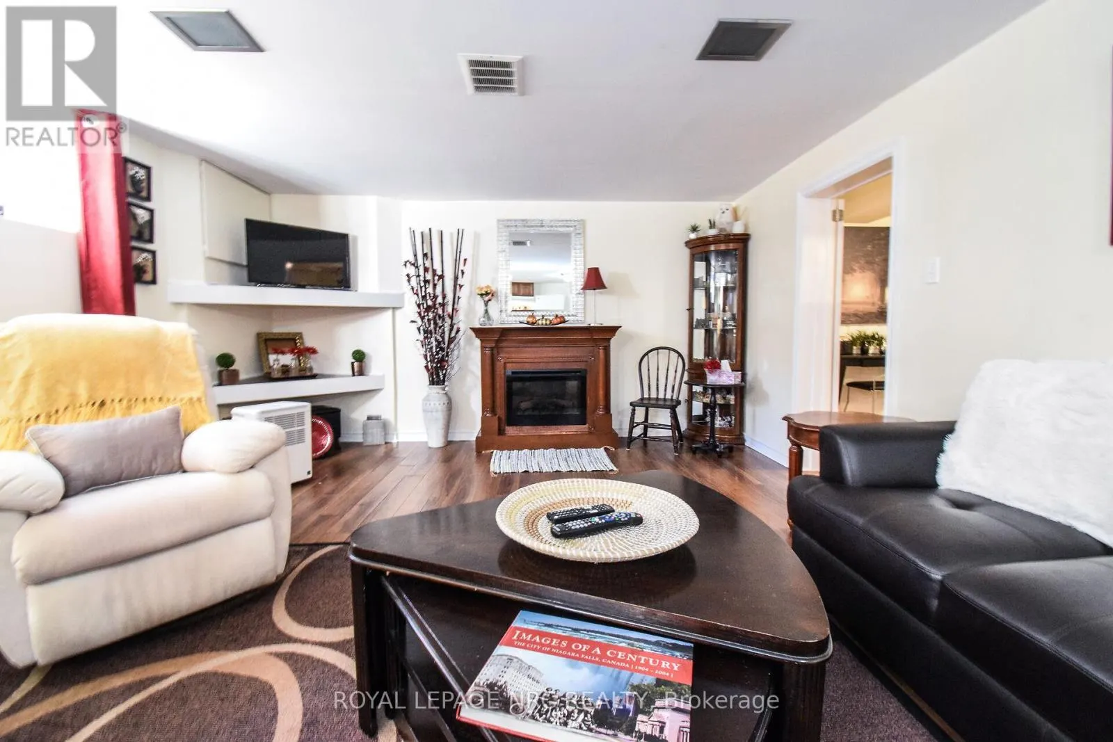 5367 KITCHENER STREET