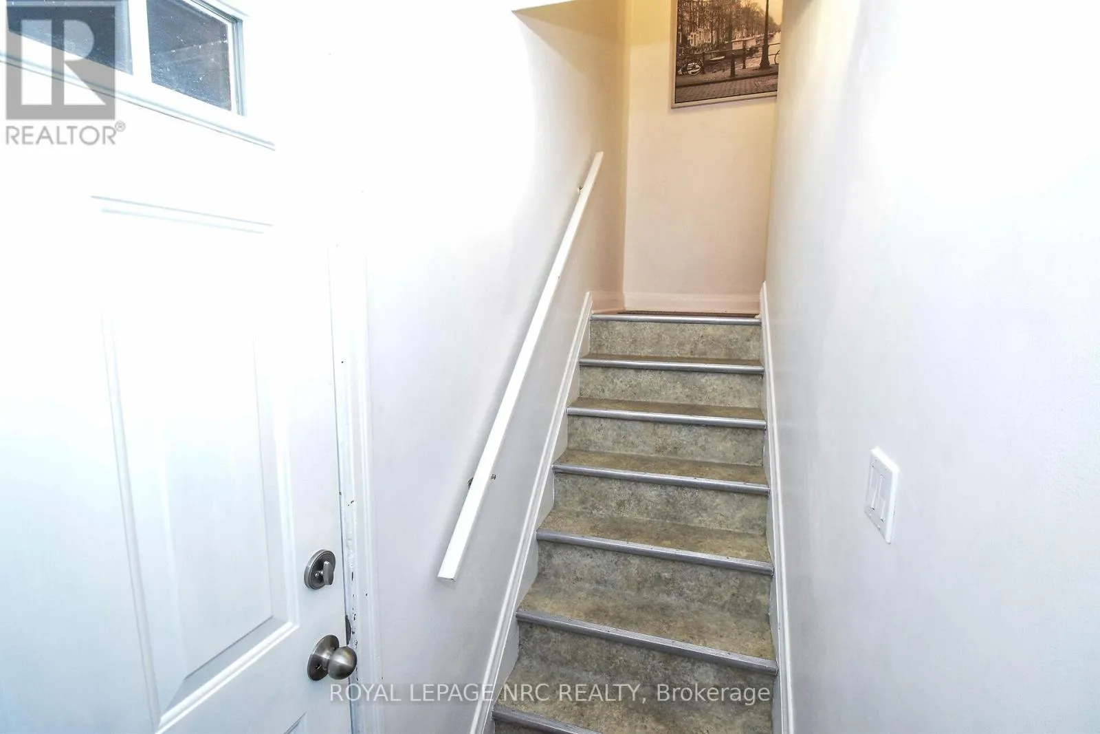 5367 KITCHENER STREET