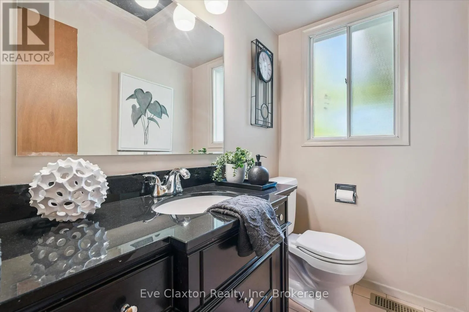 2314 SHANTZ STATION ROAD
