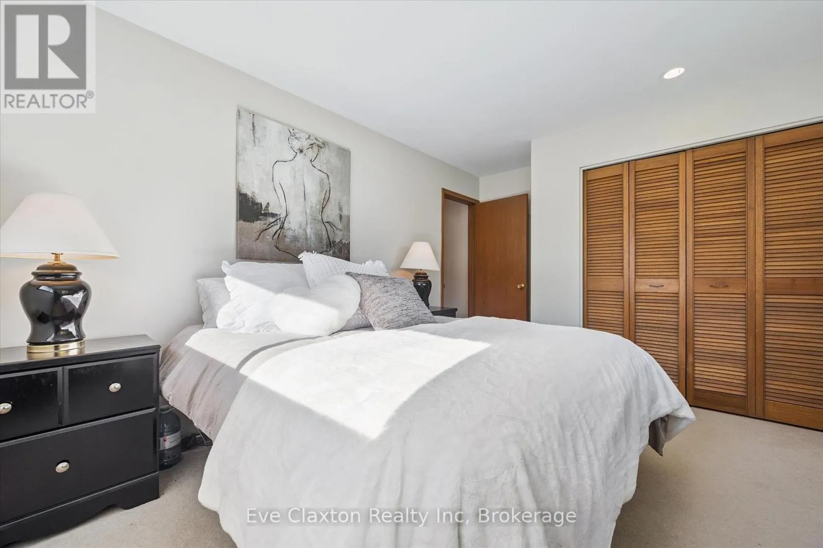 2314 SHANTZ STATION ROAD