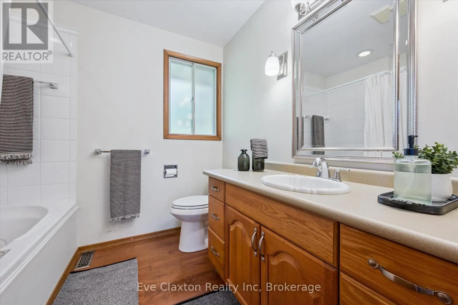 2314 SHANTZ STATION ROAD