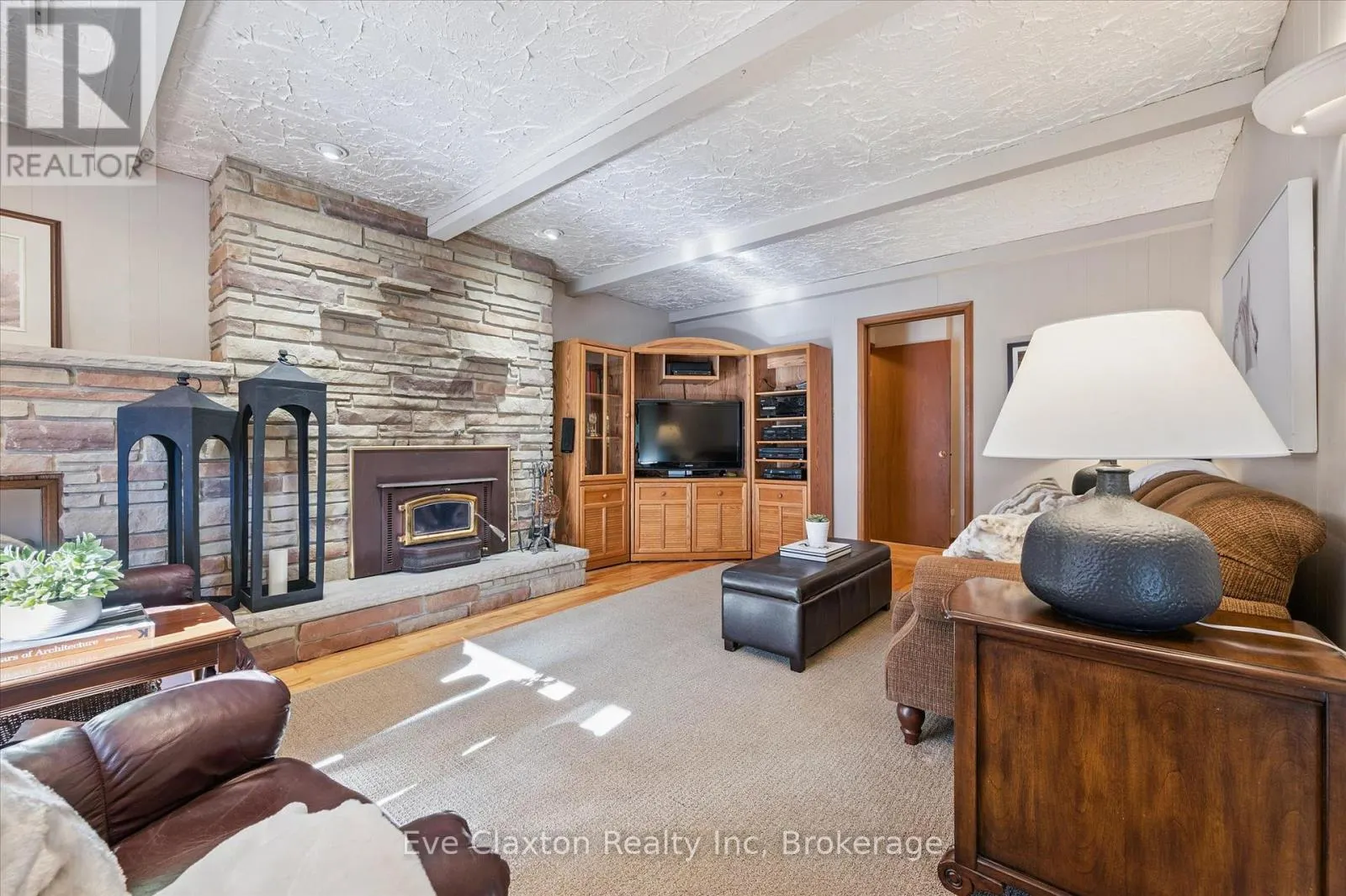 2314 SHANTZ STATION ROAD