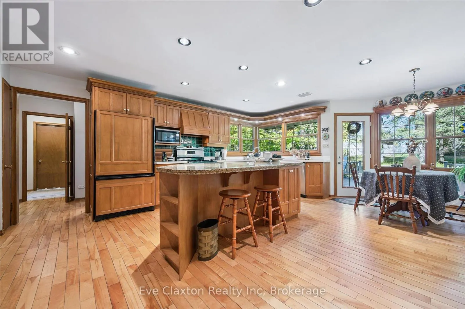 2314 SHANTZ STATION ROAD