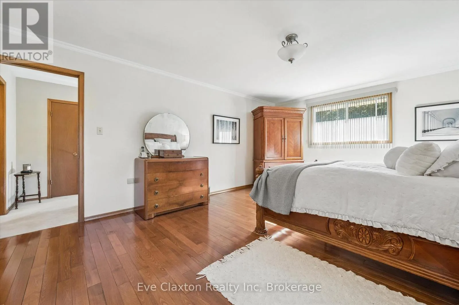 2314 SHANTZ STATION ROAD