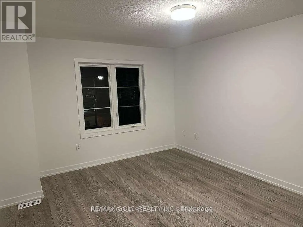 195 WEST OAK TRAIL