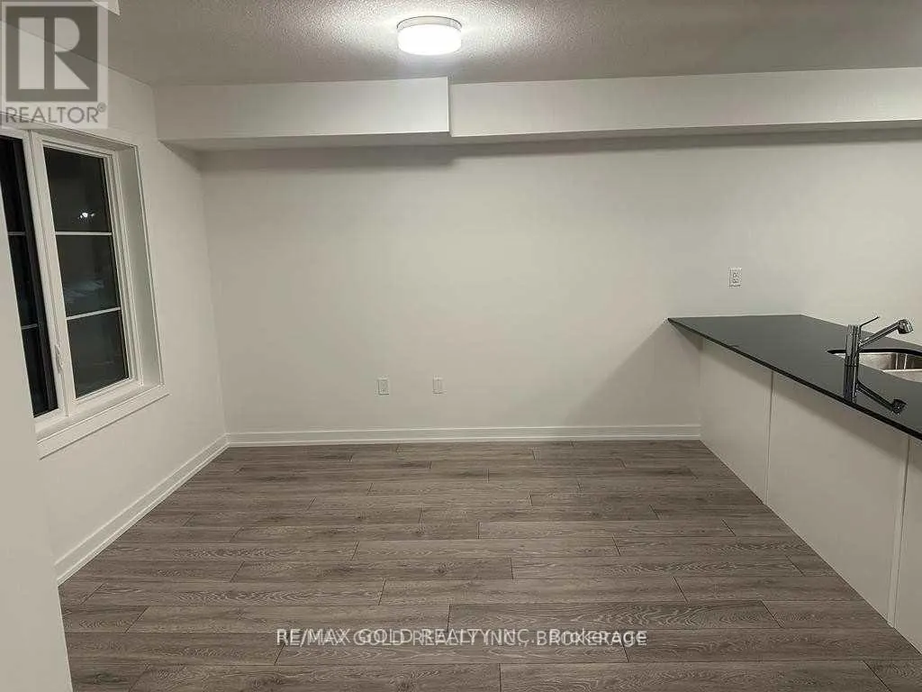 195 WEST OAK TRAIL