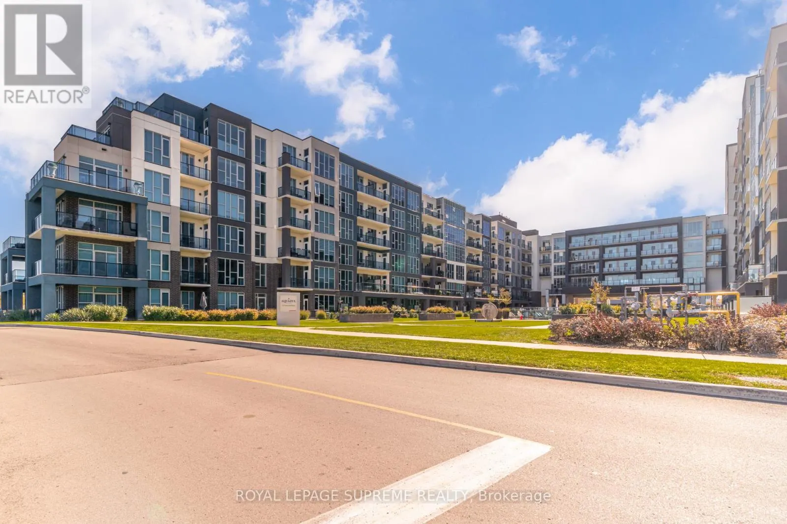 337 - 16 CONCORD PLACE