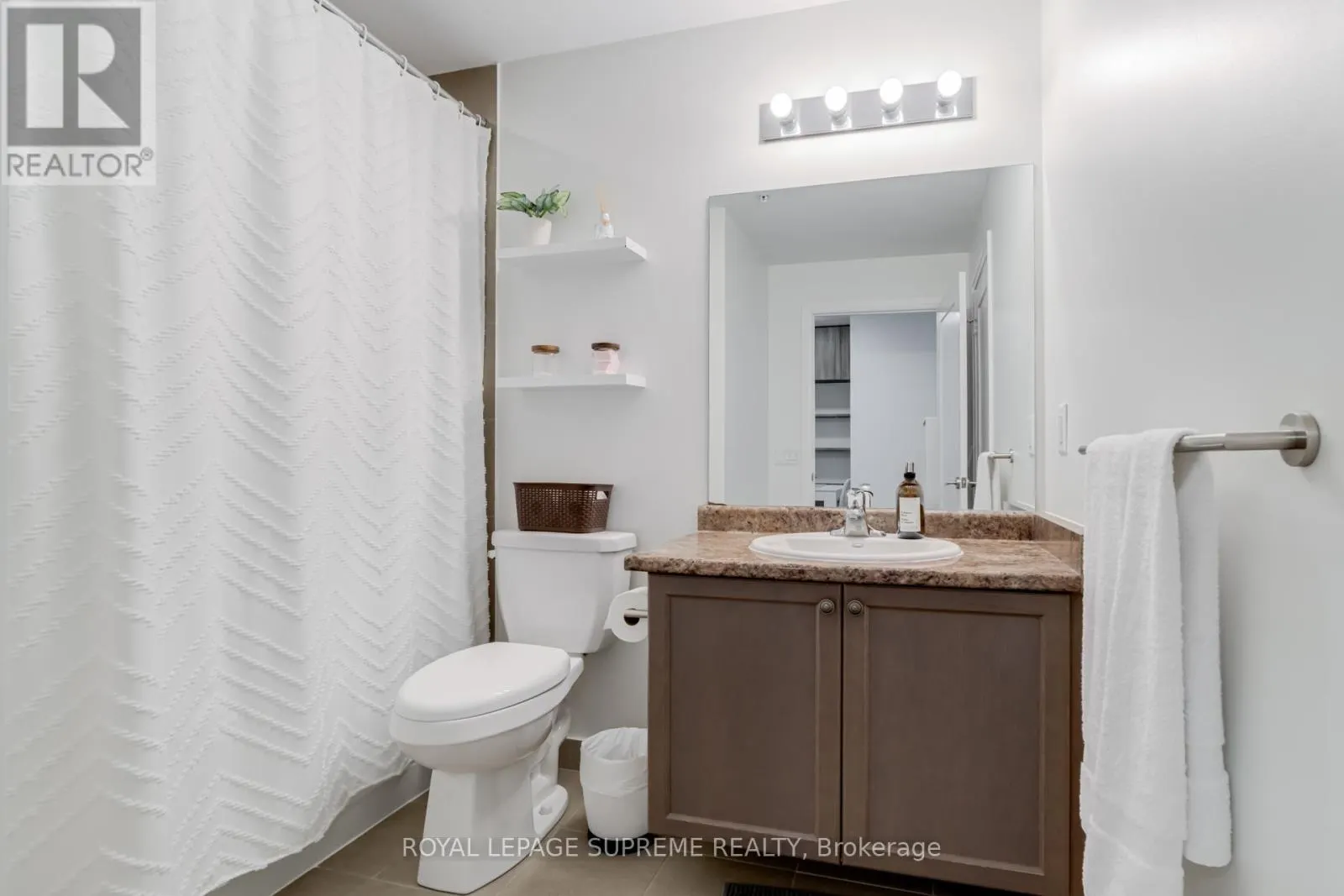 337 - 16 CONCORD PLACE