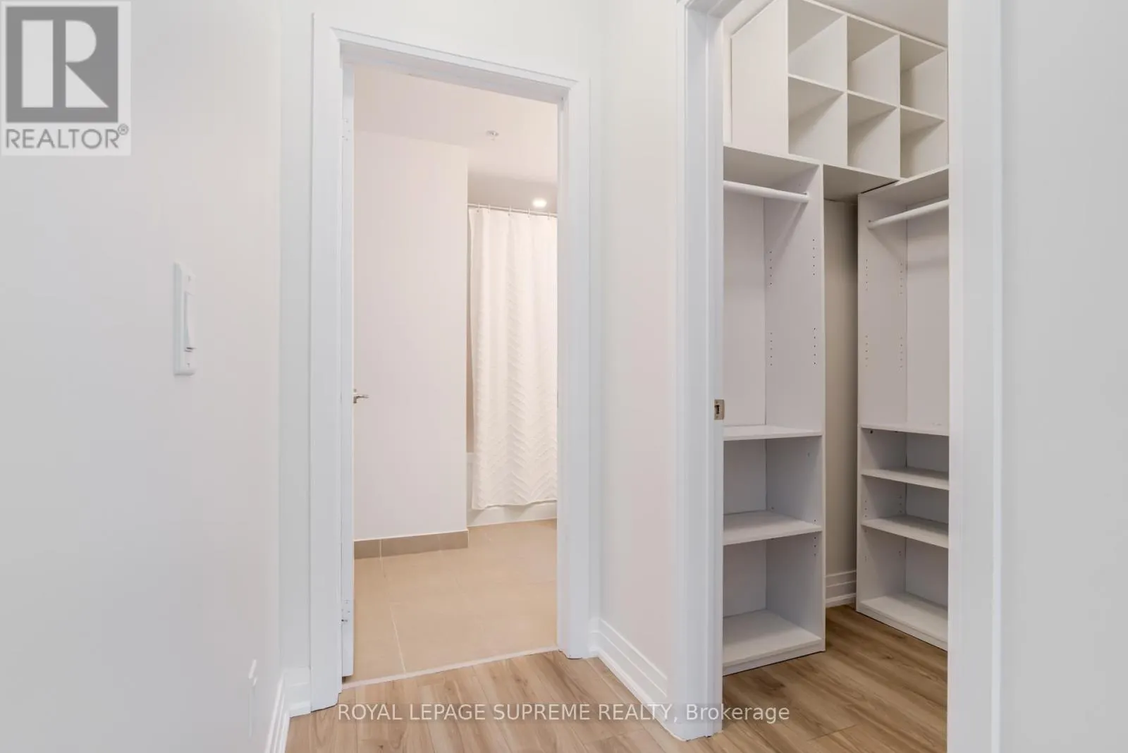 337 - 16 CONCORD PLACE