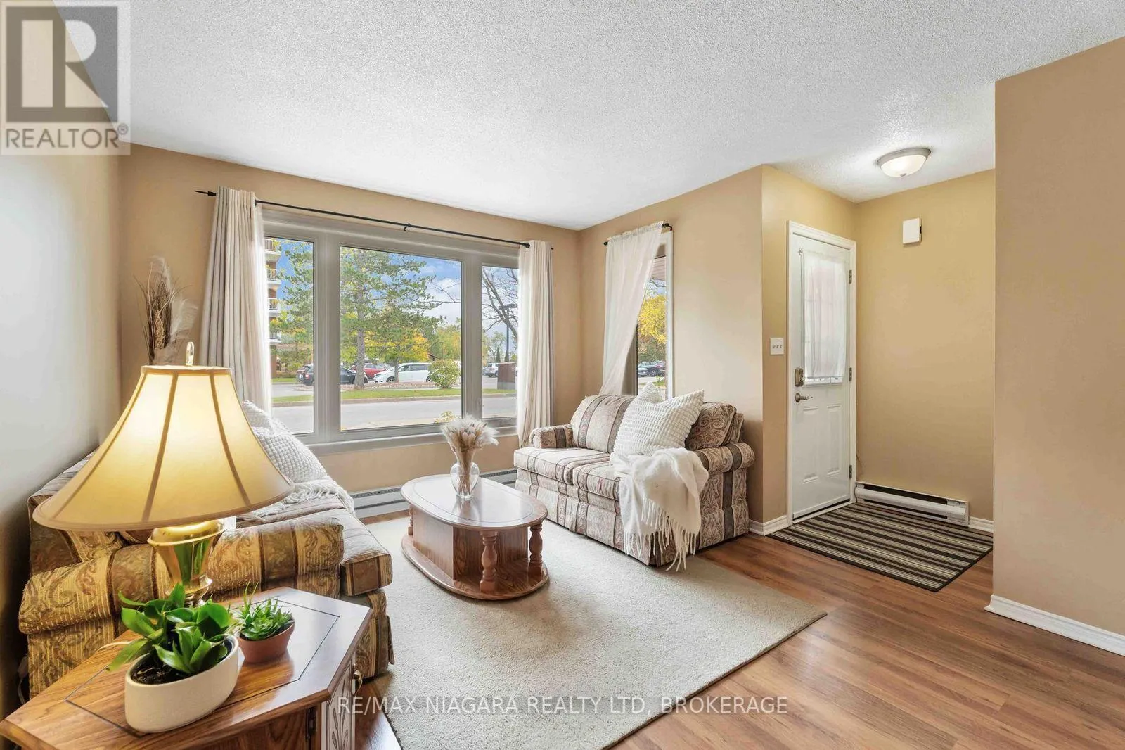 7 - 35 NOVA CRESCENT, #7