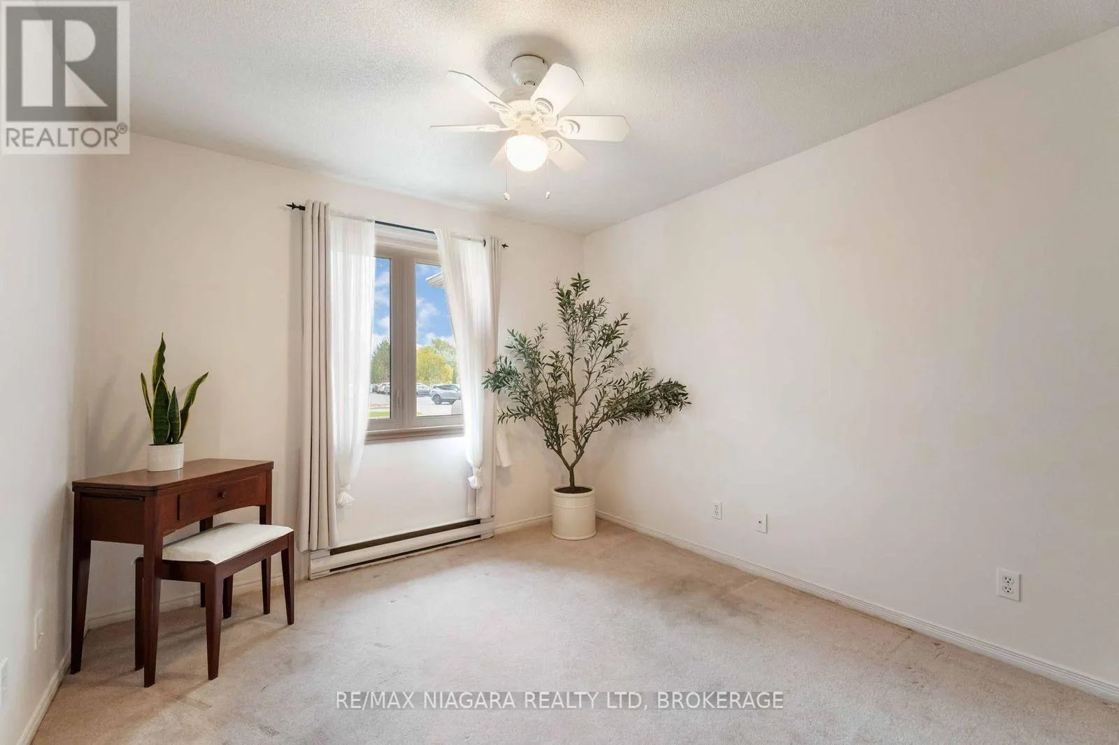 7 - 35 NOVA CRESCENT, #7
