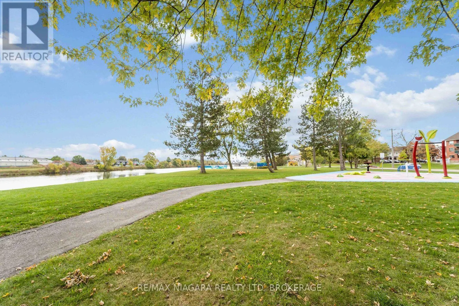 7 - 35 NOVA CRESCENT, #7