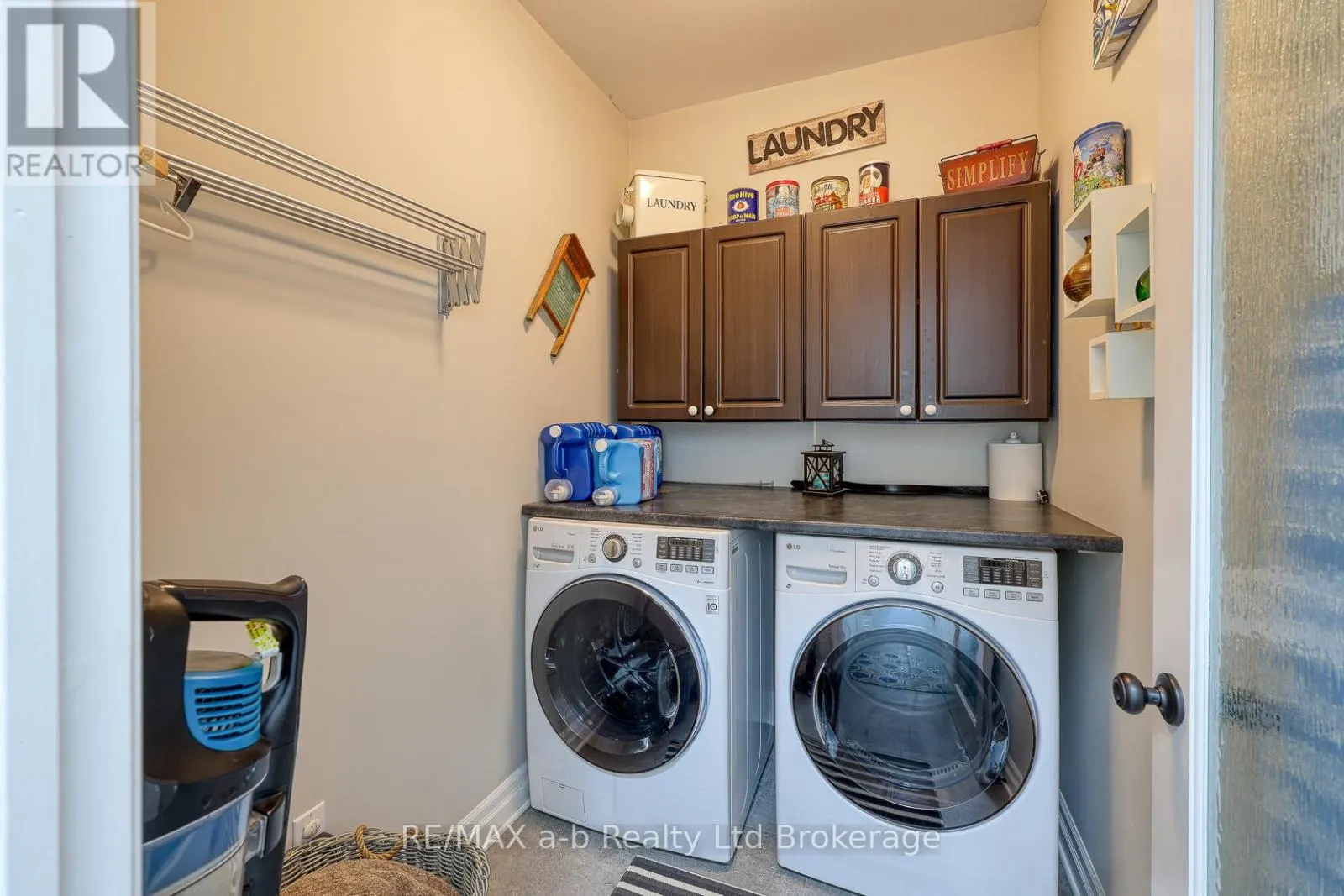 111 KING STREET EAST, UNIT 22 STREET