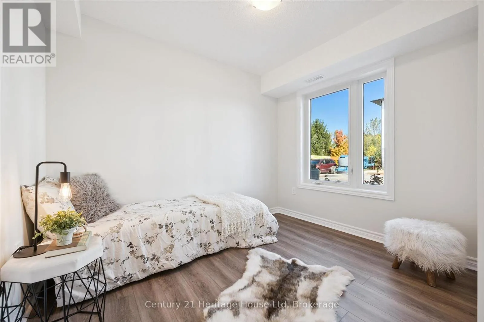 5 - 465 GARAFRAXA STREET W, #5