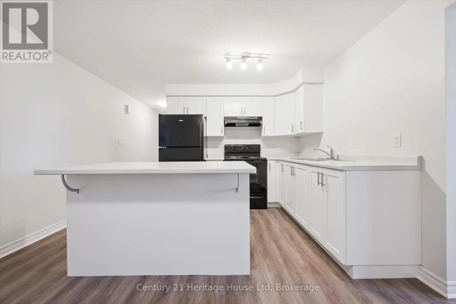 5 - 465 GARAFRAXA STREET W, #5
