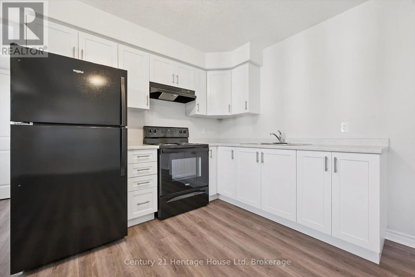 5 - 465 GARAFRAXA STREET W, #5