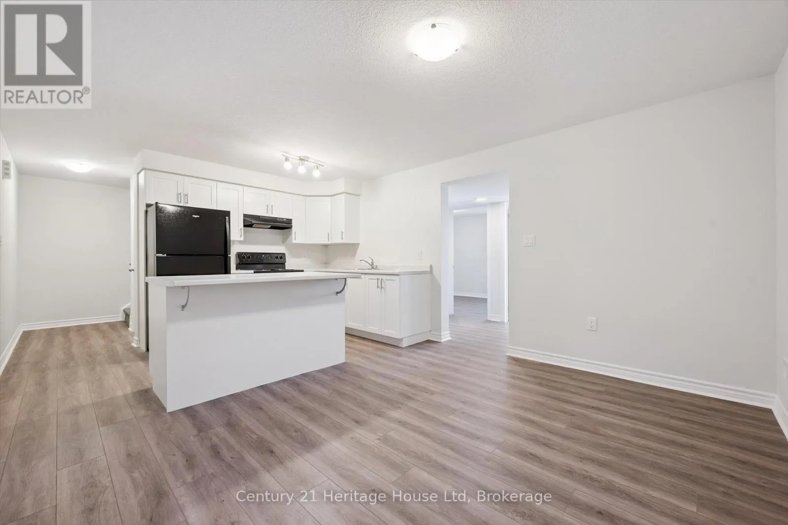 5 - 465 GARAFRAXA STREET W, #5
