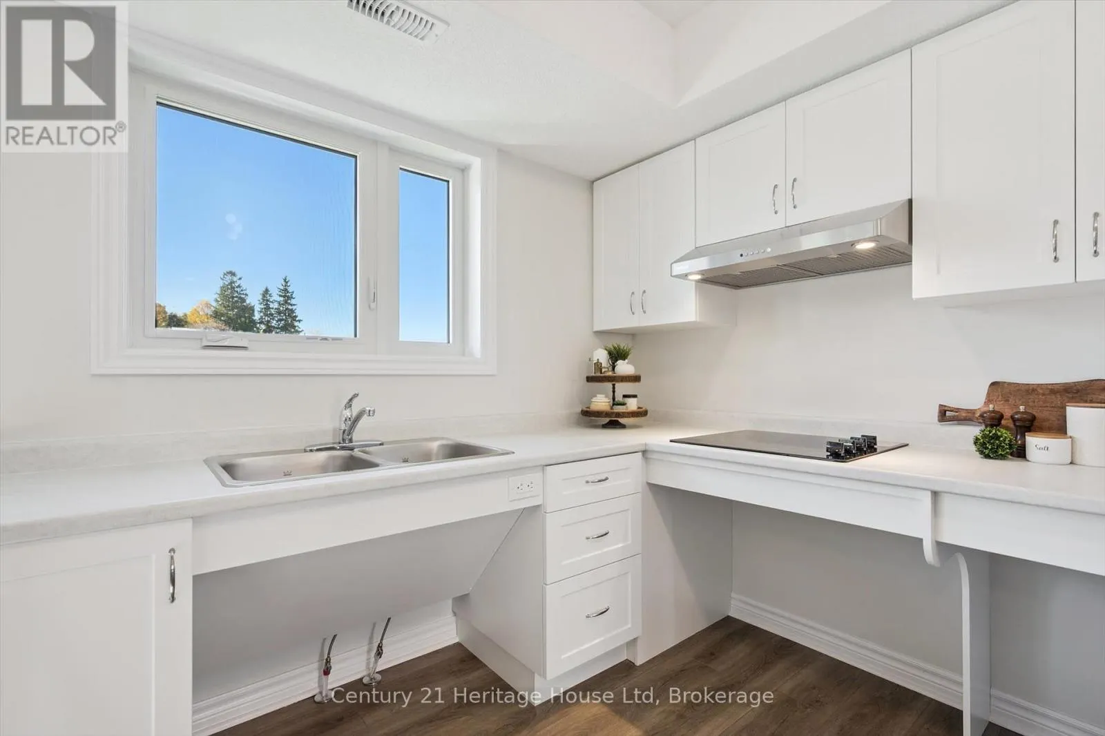 5 - 465 GARAFRAXA STREET W, #5