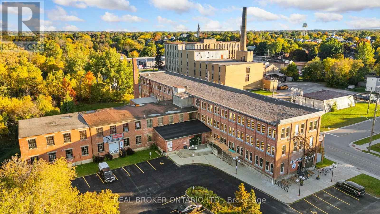 1 SHERBROOKE STREET E