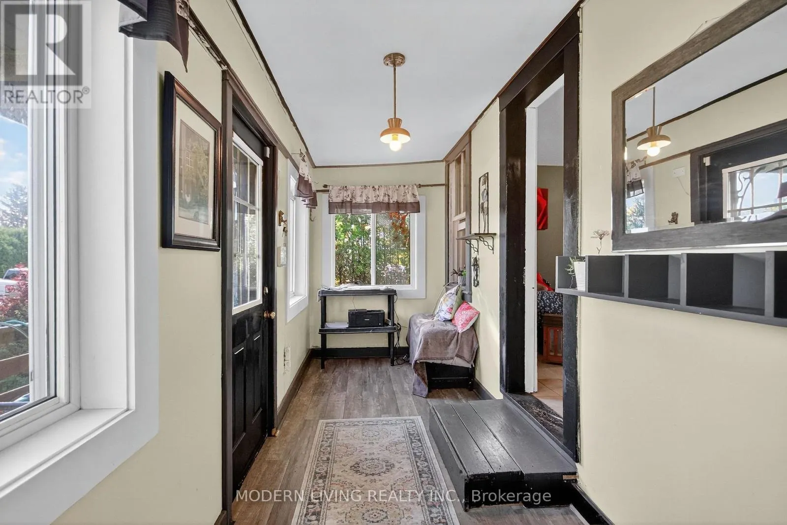 3268 WAYNE STREET