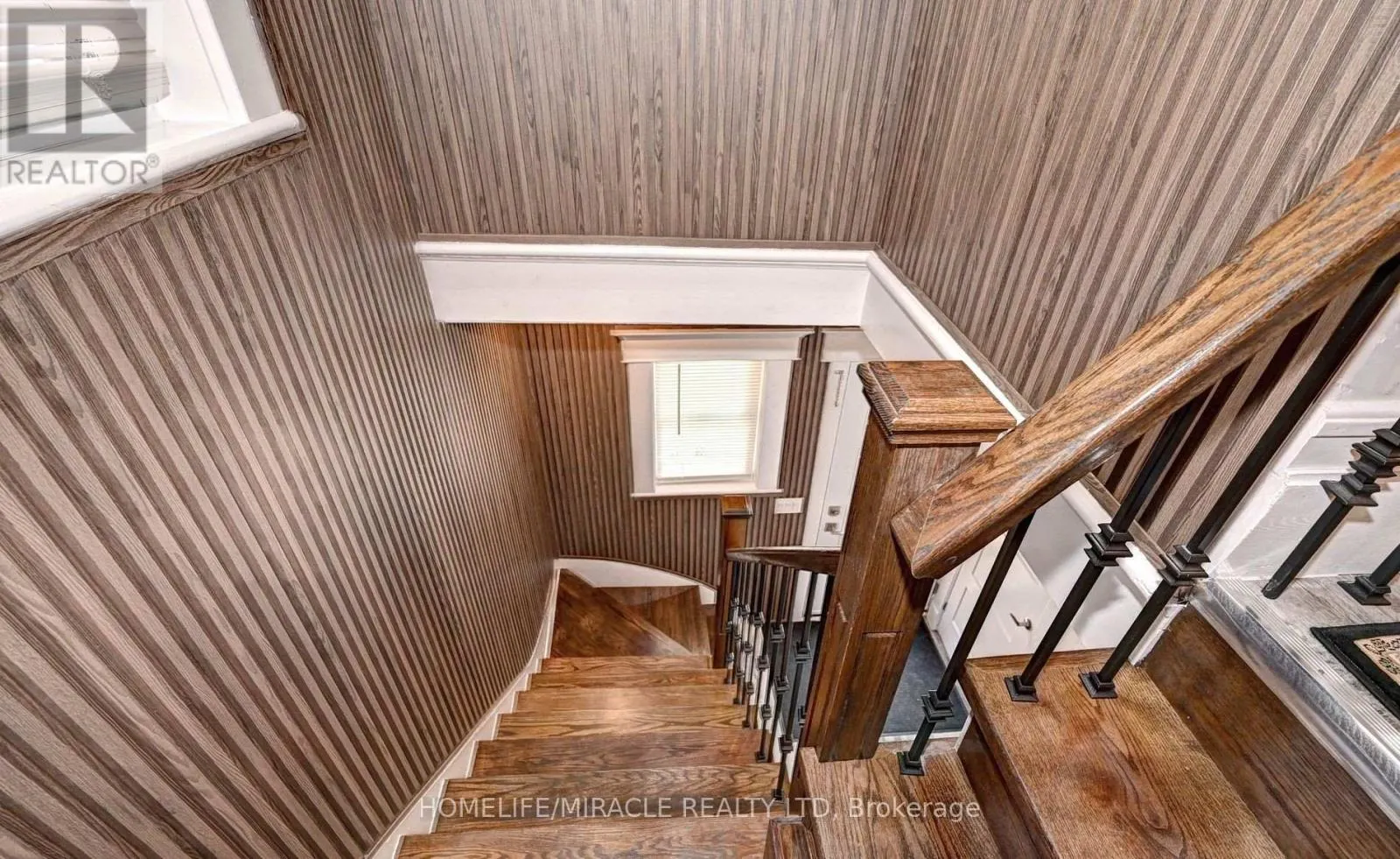 831 HAMILTON STREET