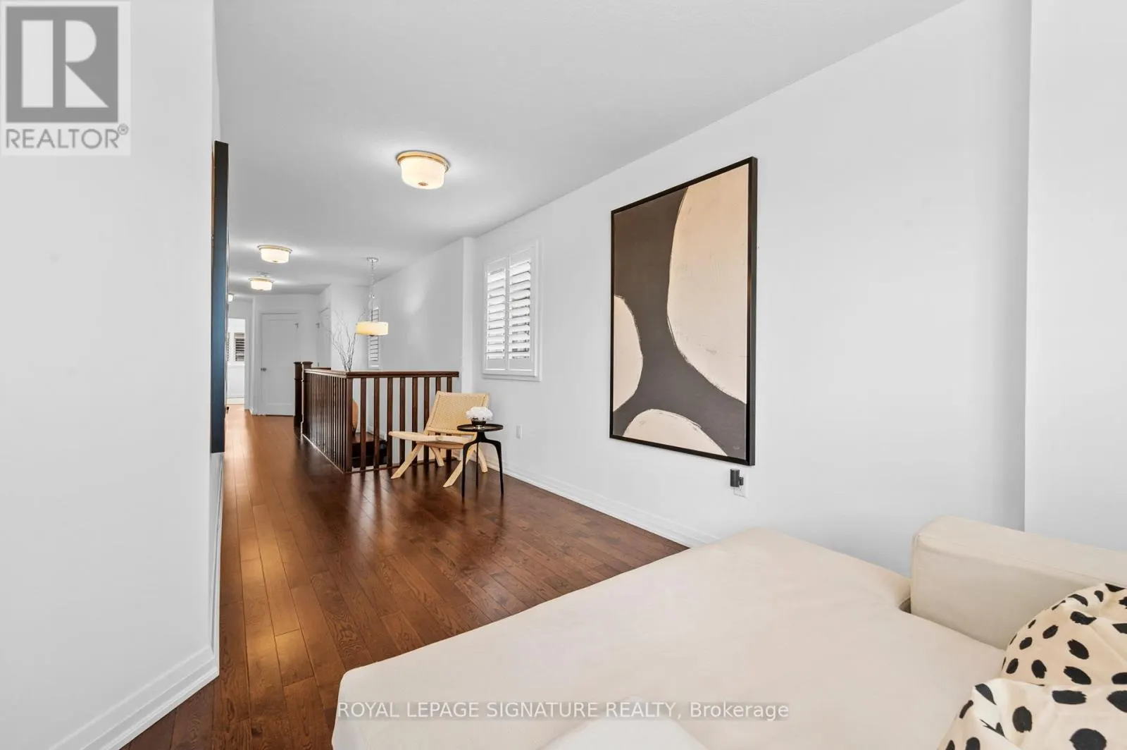22 - 35 MIDHURST HEIGHTS