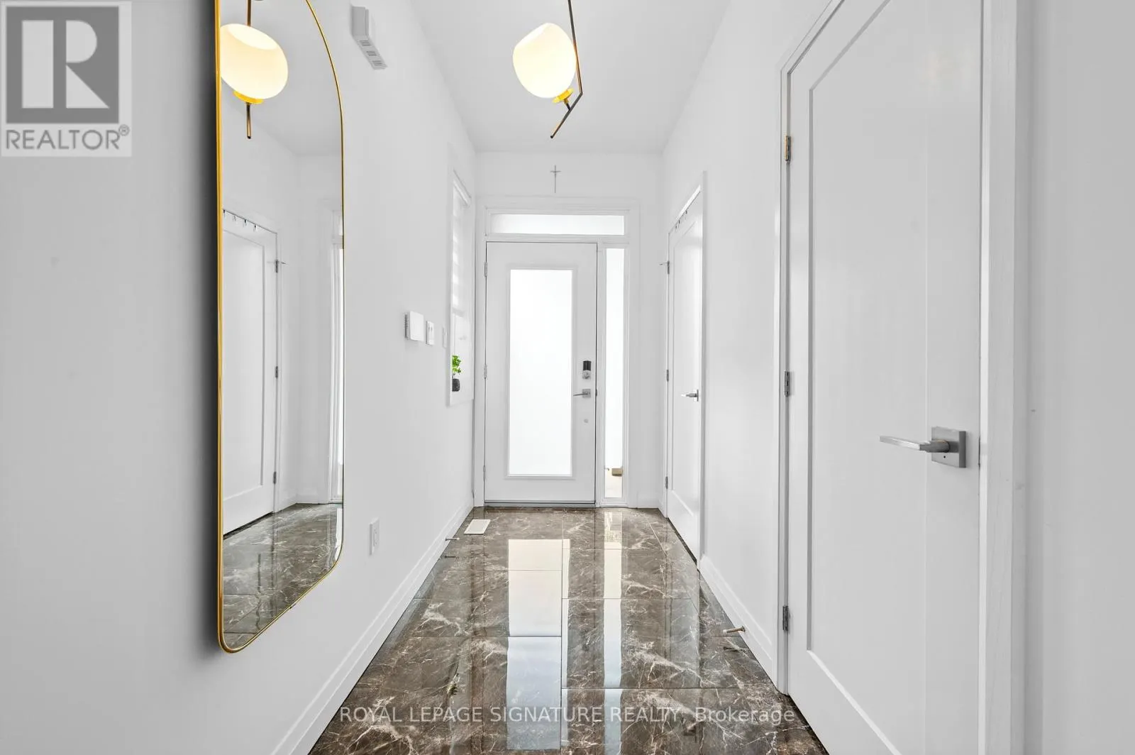 22 - 35 MIDHURST HEIGHTS