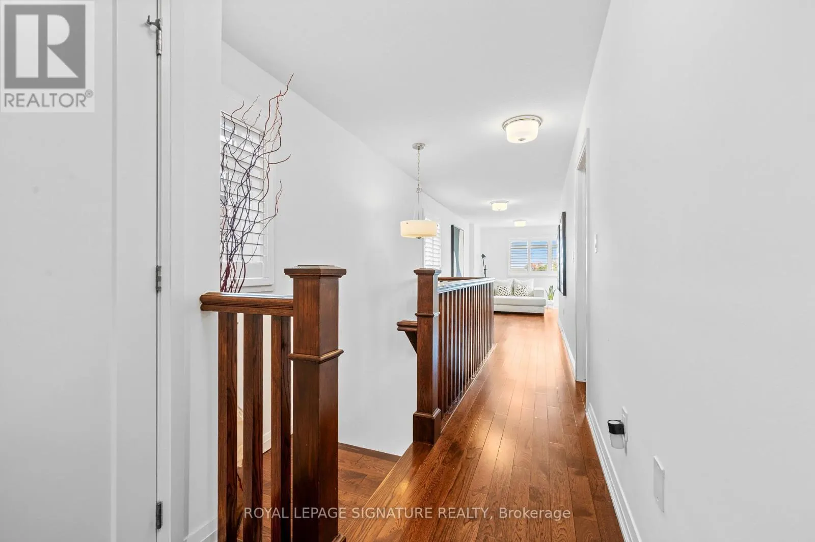 22 - 35 MIDHURST HEIGHTS