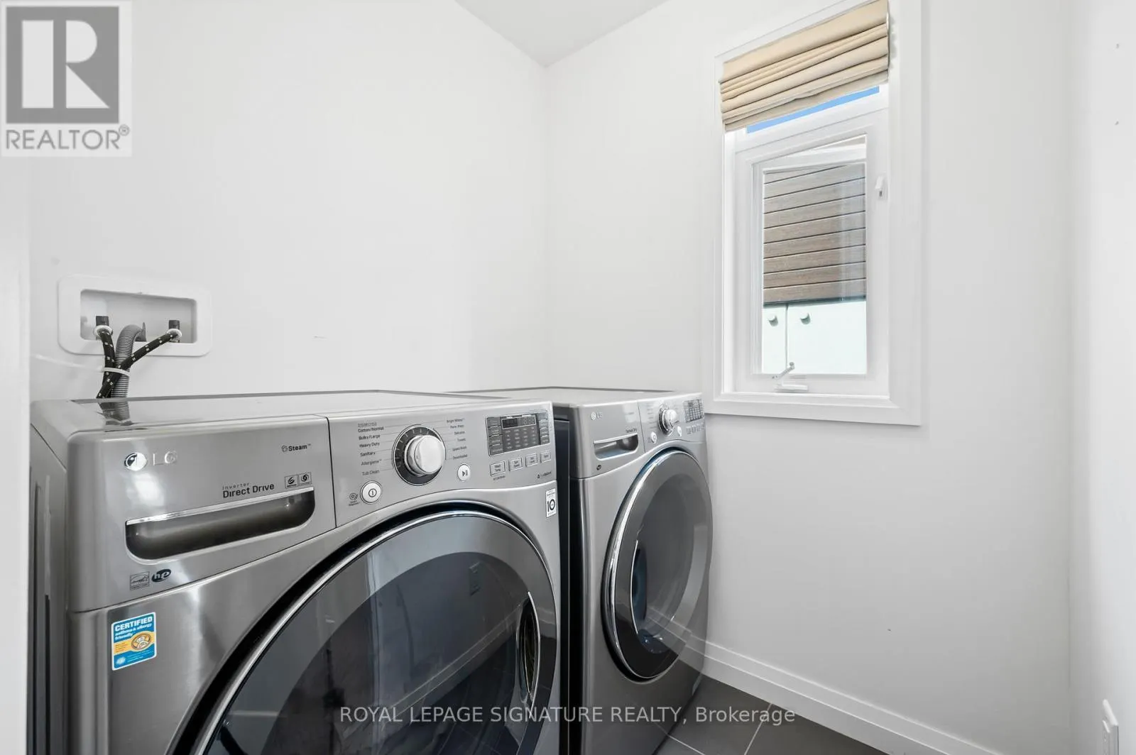 22 - 35 MIDHURST HEIGHTS