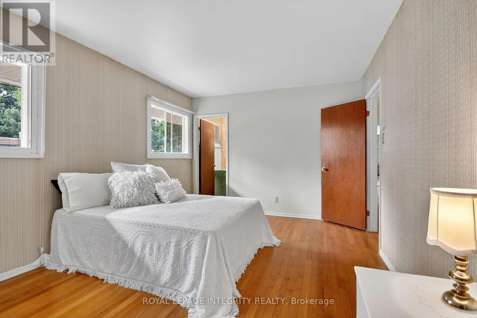 2106 DUNELM STREET