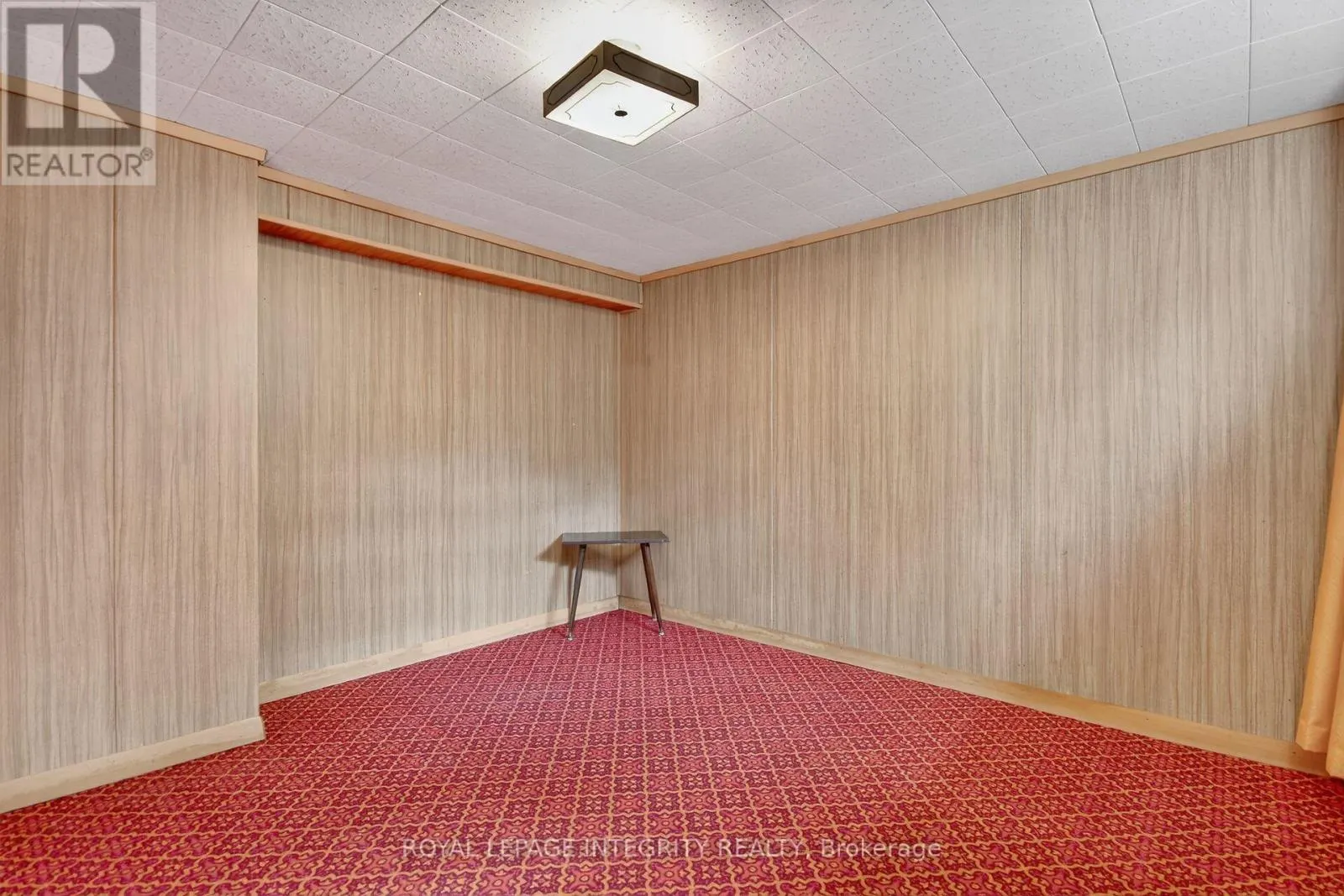 2106 DUNELM STREET