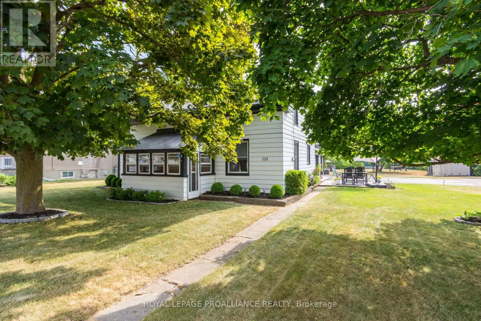 113 SOUTH TRENT STREET