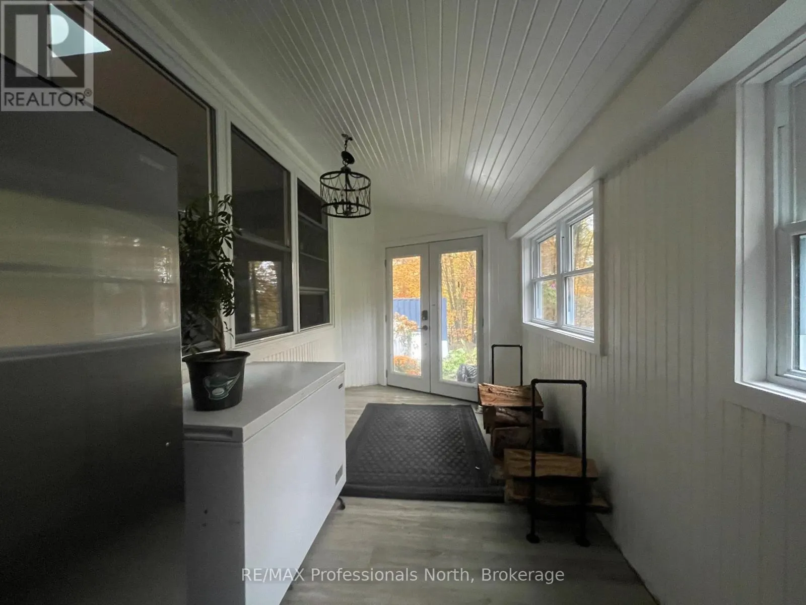 31 FALLS VIEW ROAD