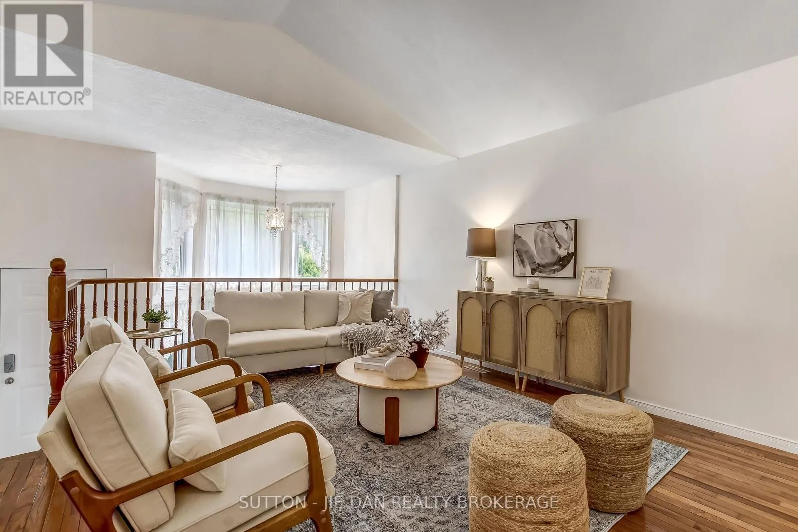 26 STONEYCREEK PLACE
