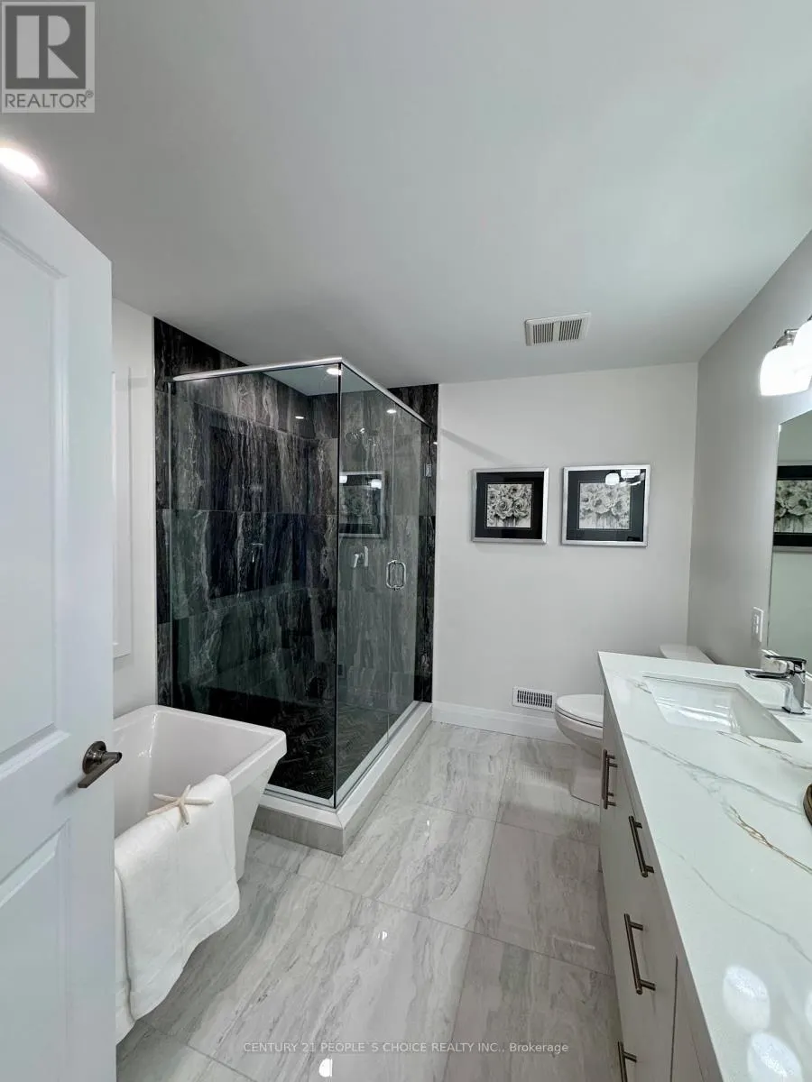 2641 BOBOLINK LANE