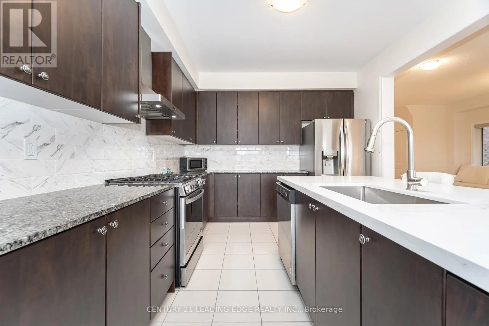 301 RIDLEY CRESCENT