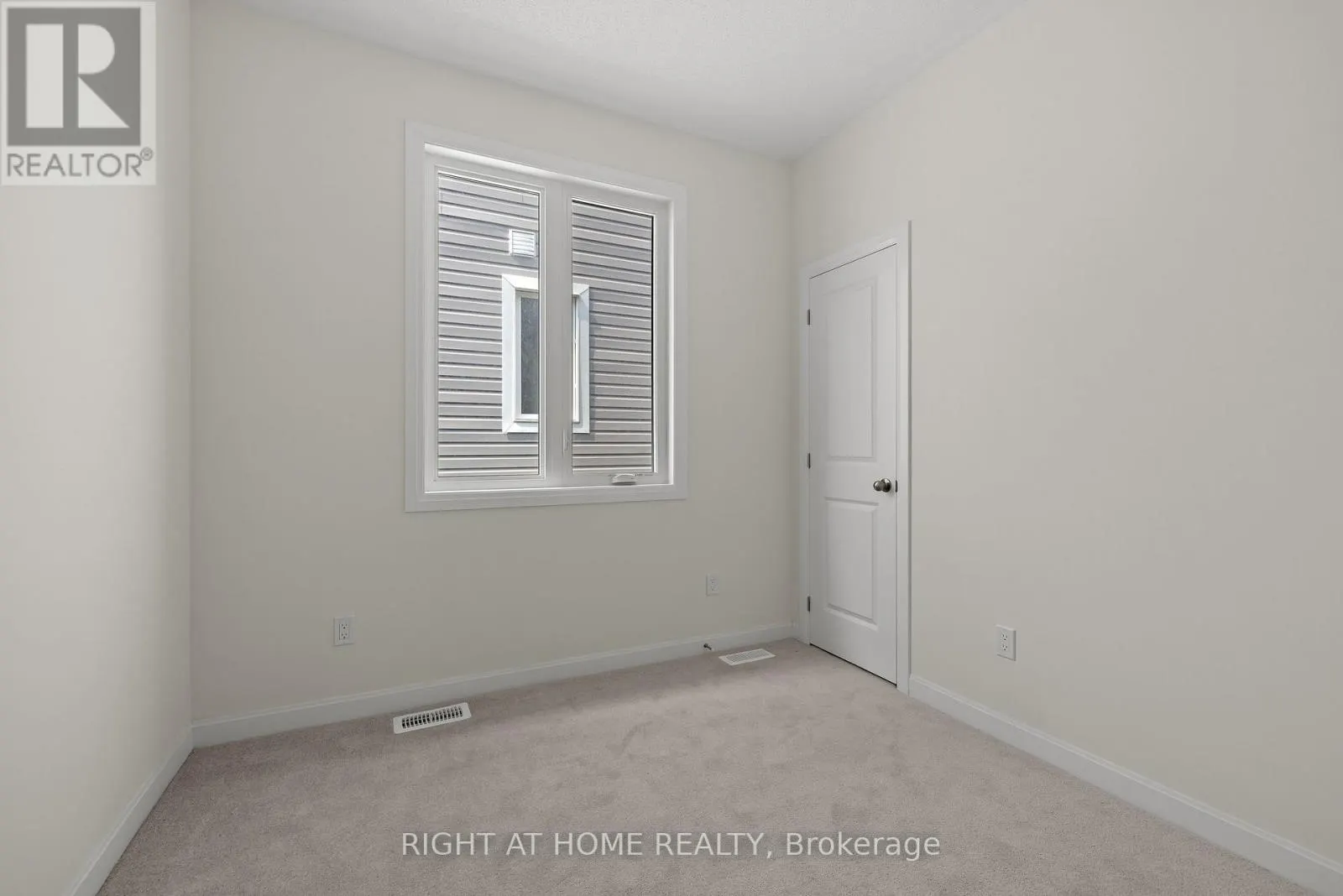 9 GOLF LINKS DRIVE