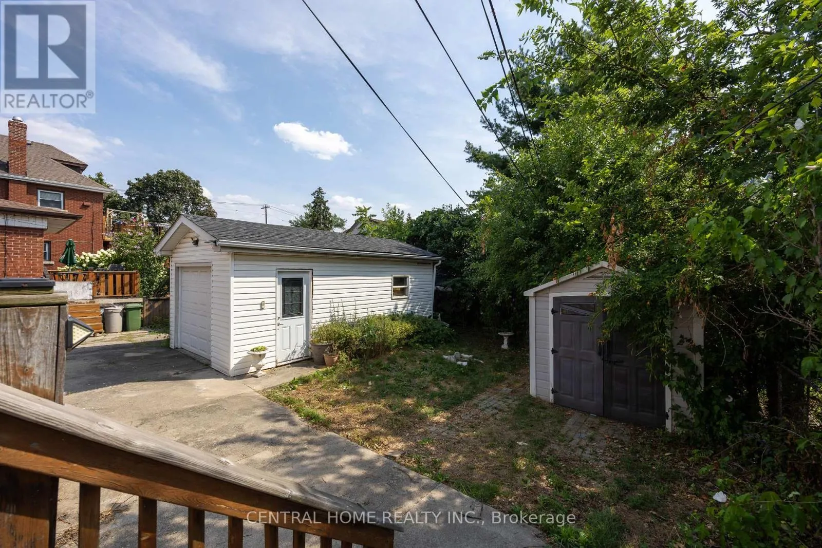 MAIN - 1650 KING STREET E