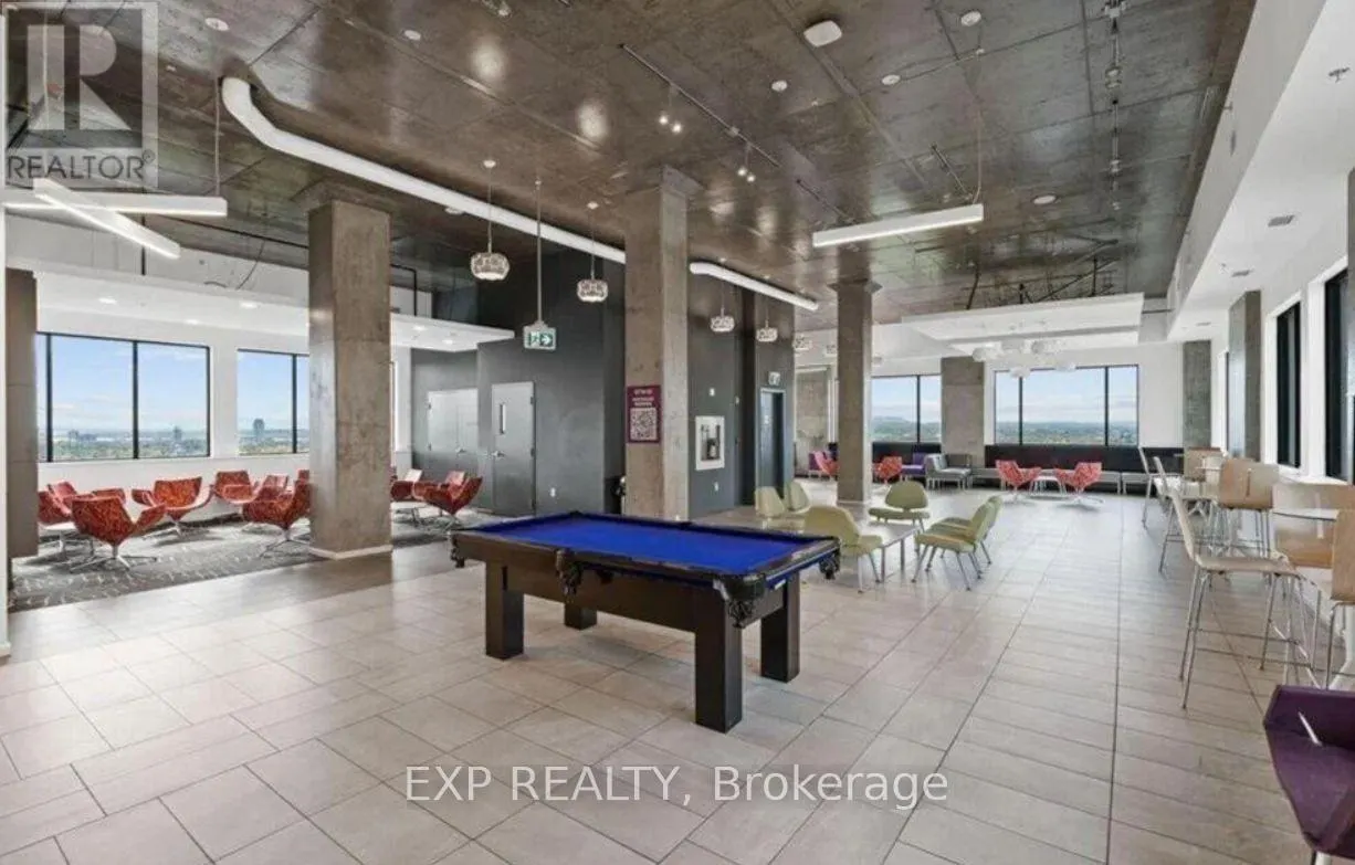 1102 - 105 CHAMPAGNE AVENUE